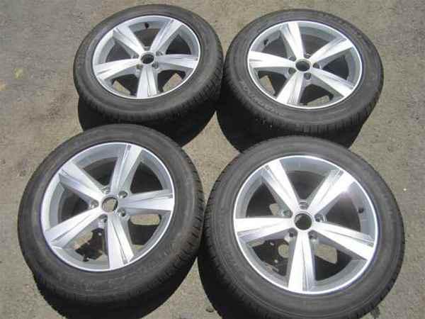 12 13 passat set of 17 inch aluminum wheels & tires oem