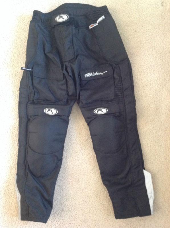 New!  fieldsheer motorcycle pants phoslite  size s  rainguard