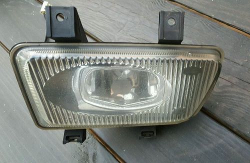 Land rover discovery 2 lh driver side fog light/lamp oem 99/02 amr5345