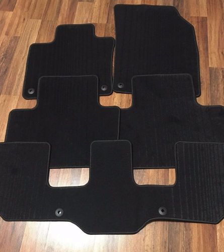 Genuine oem 2016 &amp; newer volvo xc90 carpet floor mats charcoal 3 rows new sealed