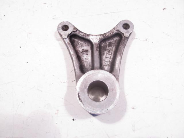 Suzuki bandit 1200 gsf1200s 1998 98 rear brake caliper bracket 54776