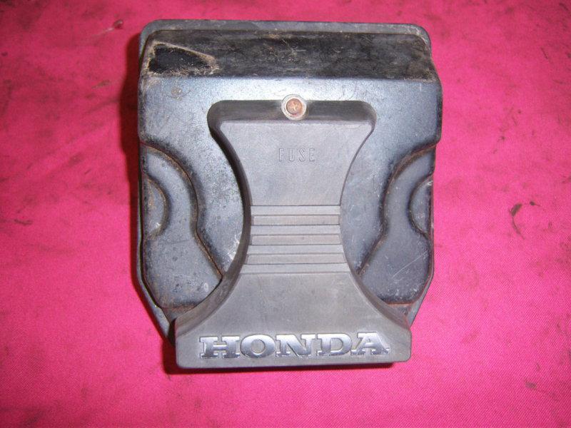 Honda 83 v65 magna vf1100 fuse box cover case vf1100c vf 1100 1983 82