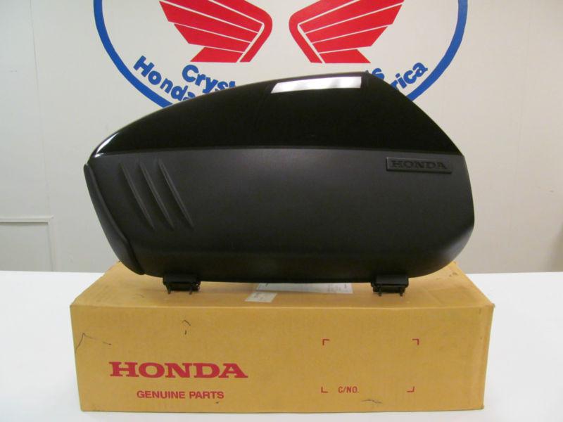 Honda st1300 black graphite left saddlebag cover 2006 2010 2012 2013