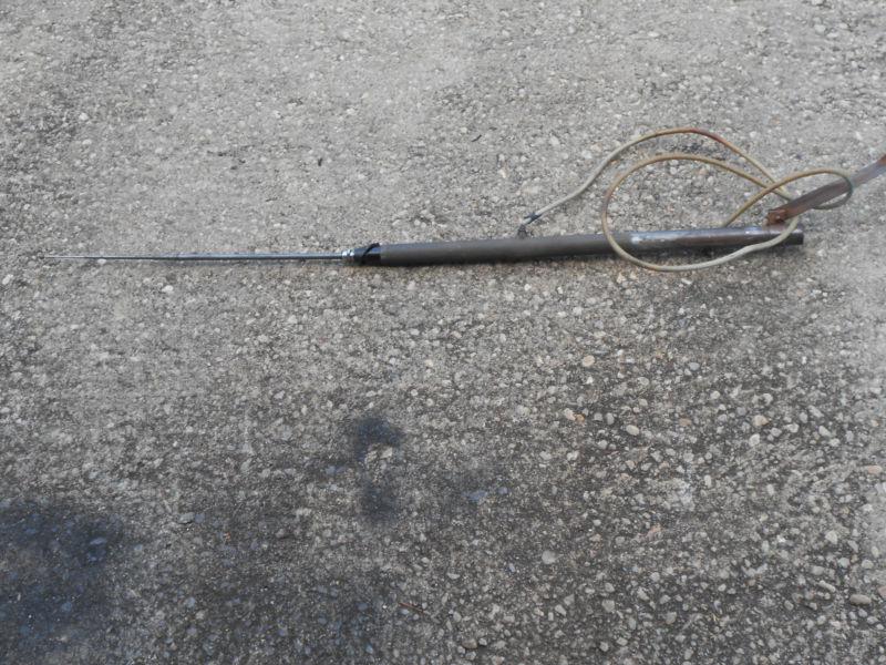 1949 plymouth original radio antenna  , working condition, with cable