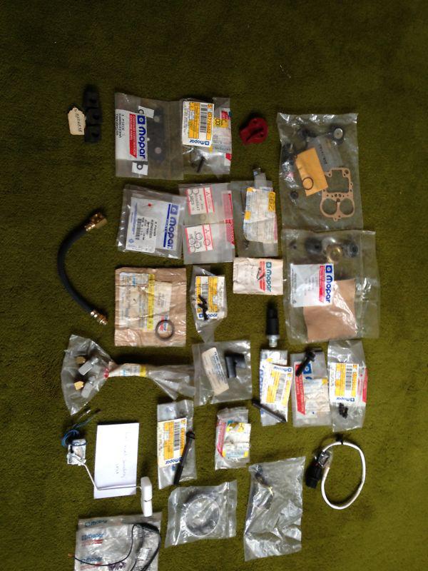 Nos mopar small parts lot 25+ pieces all nos 