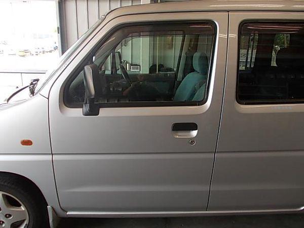 Suzuki wagon r 1998 front left door assembly [2213200]