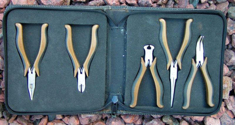 Craftsman jewlery pliers 5 piece set, excellent cond, in case with foam