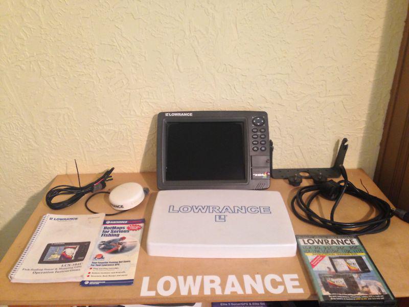 Lowrance lcx-104c 10.4" color gps sonar fish finder chartplotter graph