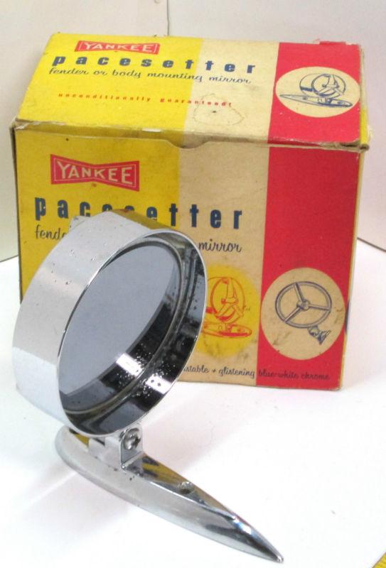 Yankee pacesetter fender or body mirror with box / 4 inch mirror