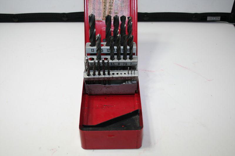 Snap on dbm125 metric drill bit case with some bits