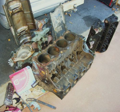 Pontiac gto 389 engine 1965 wt not complete, but original gto engine used