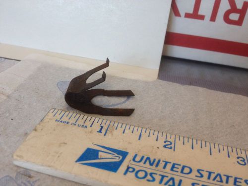 Studebaker valve spring clip.    lot of 6.  item:  8241