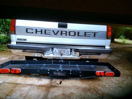 Trailer hitch carrier
