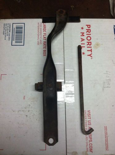 Toyota tacoma truck battery hold down clamp bracket 1995