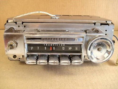 1968 1969 oldsmobile delco gm am radio with fader - plays good!!