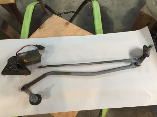 1982 ford mustang gt oem windshield wiper motor and linkage assembly