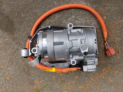 Tesla air conditioning compressor from 2015 85d dual-motor with 3,500 miles
