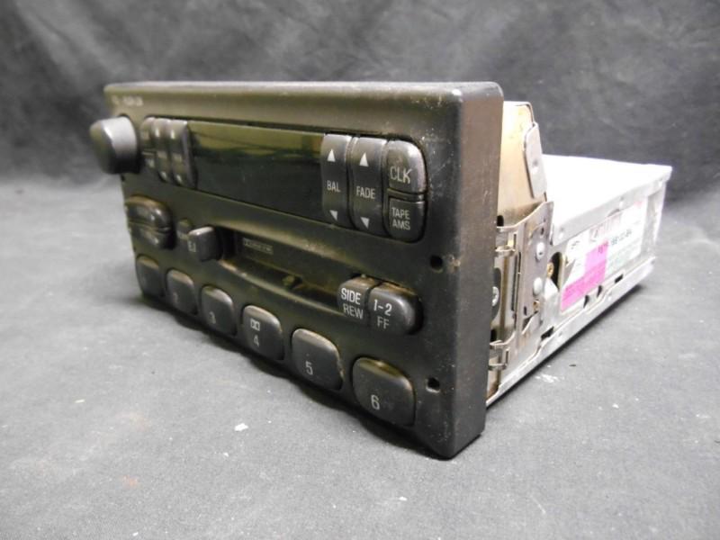 Ford am-fm cassette f87f-19b132-ba - explorer / ranger