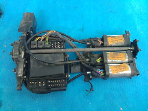 Mercedes w126 driver power seat assembly 0038202542