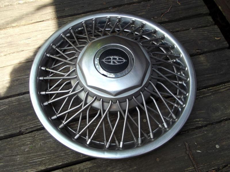 86 87 88 buick riviera wire spoke hubcap wheel cover 