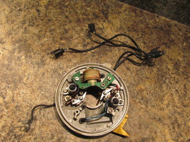 Johnson evinrude armature plate assembly stator 1973-1976 25 hp 5811311 **15217*