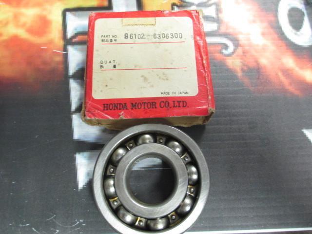 X410 nos genuine honda 1976 cr250 mr250 crankshaft bearing p/n 96102-6306300