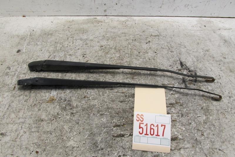 95 96 97 lincoln continental left right front windshield wiper arm set oem