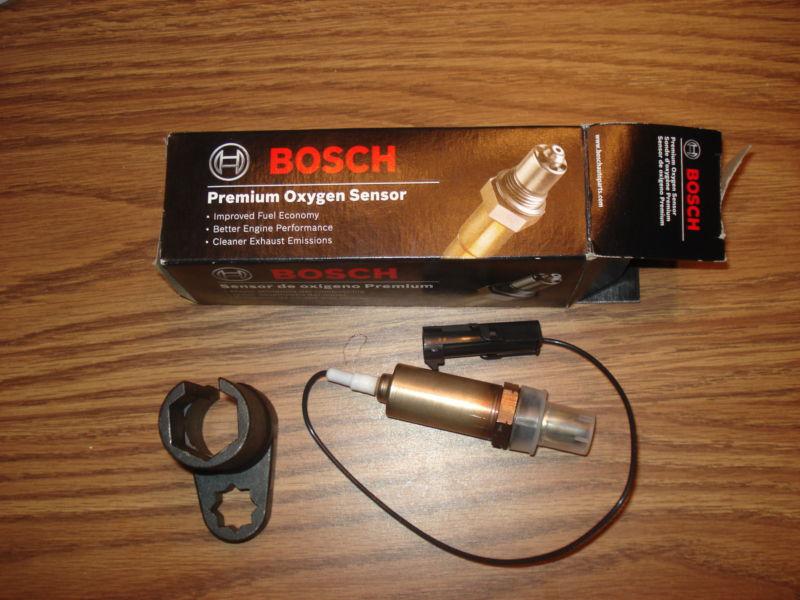 Bosch o2 oxygen sensor upstream new full size truck chevy olds 8990741 12014
