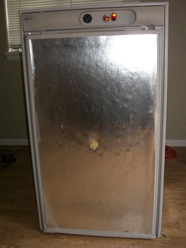 Norcold  n51x 5.5 cubic feet propane refrigerator