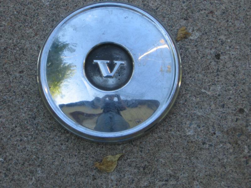 Volvo hub caps 122 1800 140
