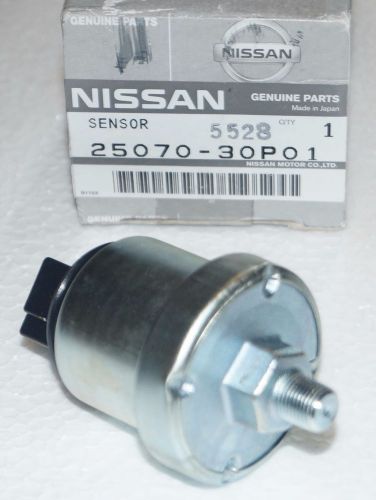 Genuine oem nissan oil pressure sender unit for rb26dett r32 r33 r34 25070-30p01