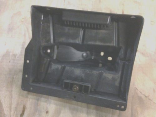 2002 ford explorer battery tray w/ hold down