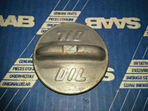 Saab 900 - 1981 - oil filler cap - &#034;h&#034; engine.  like new condition.