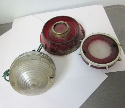 Vintage tail lighting : one back-up light assembly and two tailight lens pieces