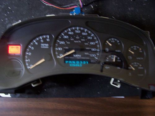 2001-2002 chevy gmc gm cluster / speedometer/ for sale/ truck yukon tahoe