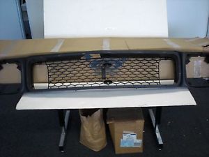 1973 mustang mach 1 grill nos