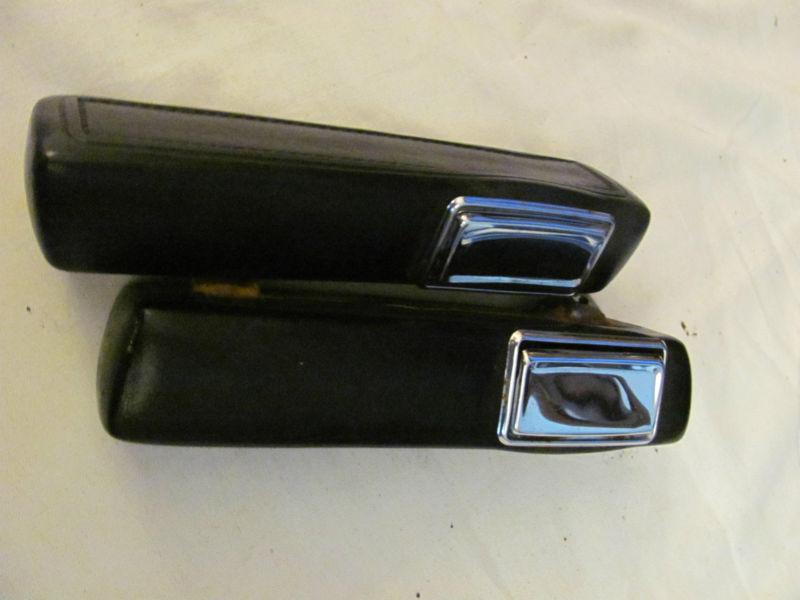 1966 plymouth satellite 2 door ht rear seat armrests w/ ashtrays and bases