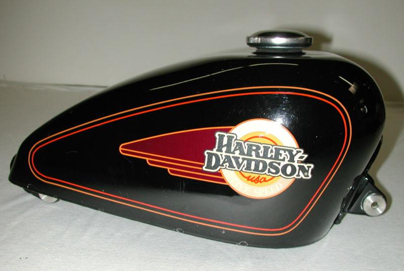 Harley-davidson sportster 1994/1995 black motorcycle fuel gas tank