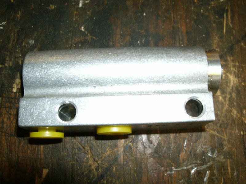 Harley davidson master cylinder, # 42470-82, 1982-86