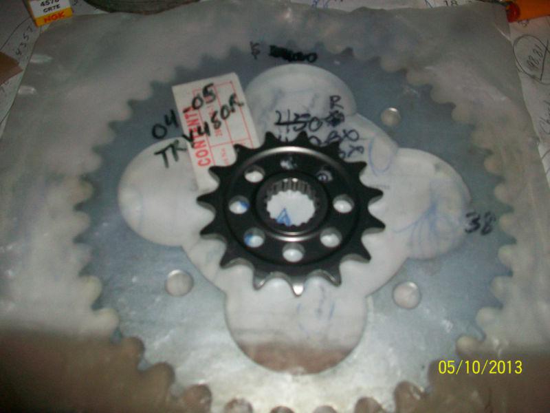 Honda trx450r 04-05 front sprpcket 15 tooth and rear 38 tooth sprocket new