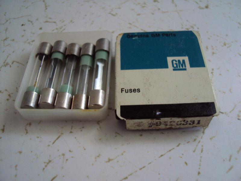 Ss chevelle z28 nova corvette 442 gto impala original nos gm green factory fuses