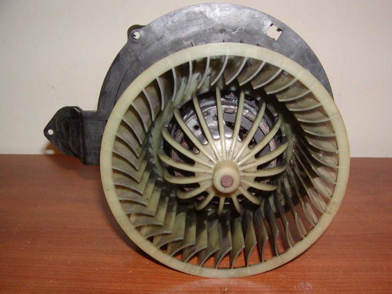  mercedes benz w123  blower motor- heater & a/c  fan