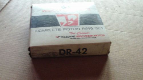 Oem nos wisconsin, part no. dr-42 piston ring set vintage parts