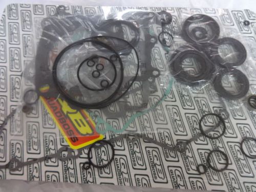 Kawasaki brute force 750  complete engine gasket kit w/oil seals and valve seals