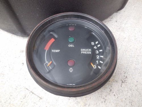 Porsche 911 oil temperature / pressure gauge  vdo   911 641 103 03