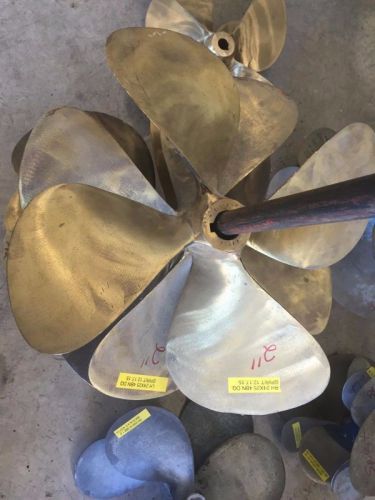 R/l 24x25 4-blade 2&#034; bore bronze dynaquad boat propellers excellent