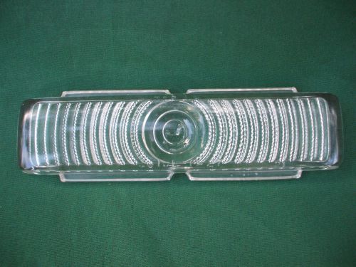 Nos glass 1947 pontiac lh parking light lens guide f-27, # 5933791