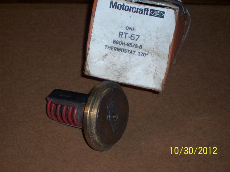 1958 ford truck nos 302-332 ? thermostat  part # b8qh-8575-b,,,,or b8oh-8575-b