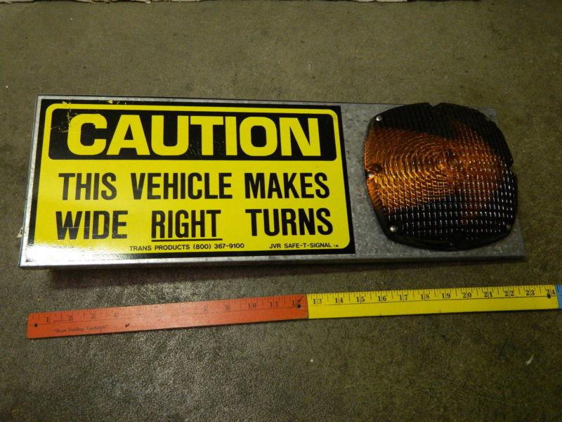 Truck  makes wide right turn signal light double sided arrow panel sign 23x8"(a)