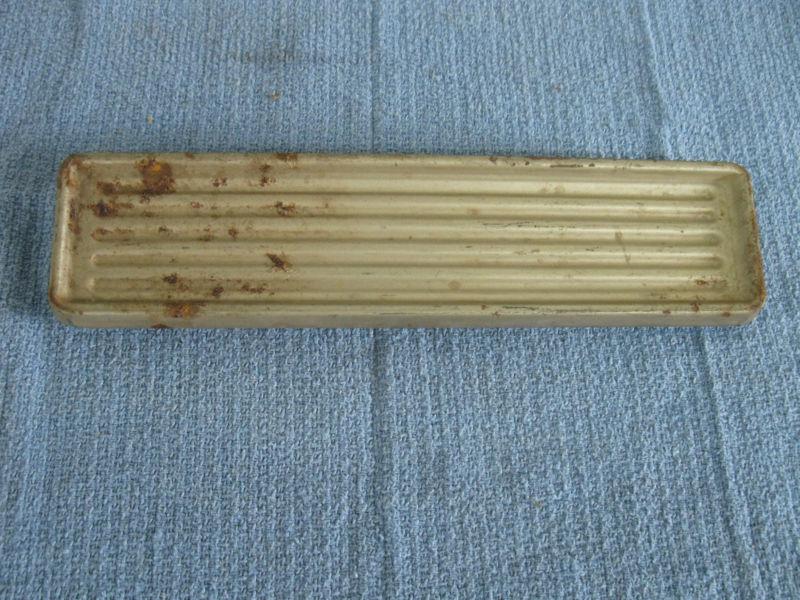 1960 62 chevy truck  radio  delete plate   1013